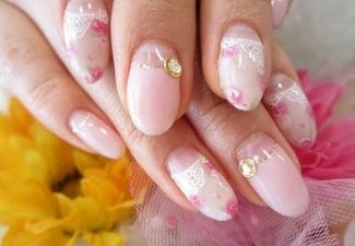 Розовый маникюр на длинных ногтях - фото 35