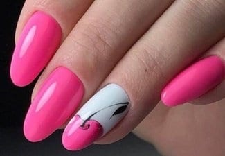 Розовый маникюр на длинных ногтях - фото 11