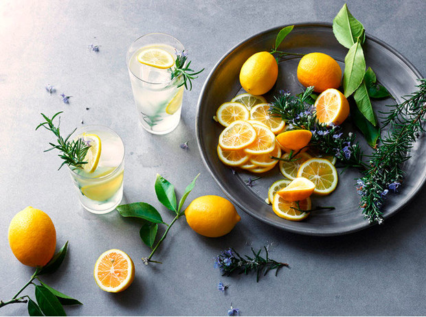 9 причин начать пить воду с лимоном
