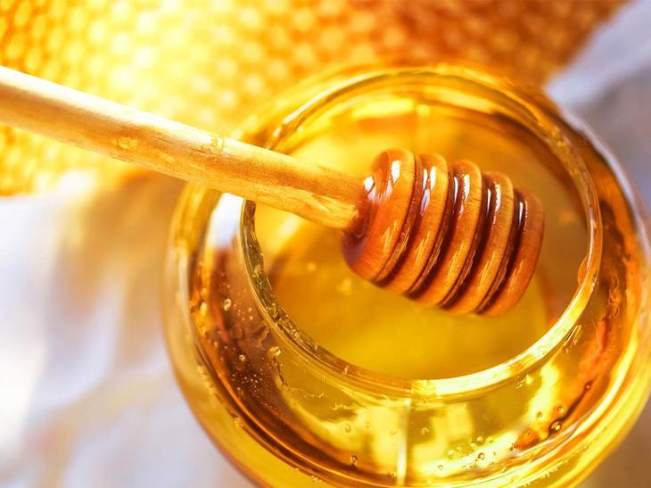 Медовые маски для локонов — 10 лучших рецептов