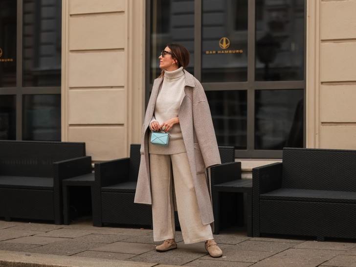 Возраст не проблема: как выбрать модное пальто женщине за 40